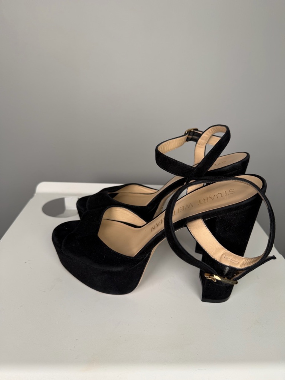 Stuart Weitzman Black Suede Ryder 95
Platform Sandal - Picture 8 of 10